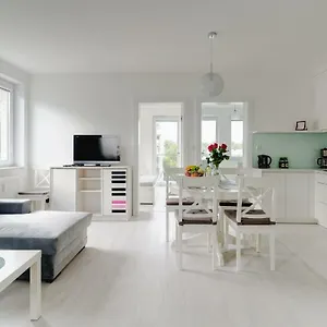Apartment Apartamentyprzymorzu Blizej Morza Z 3 Sypialniami, Kolberg